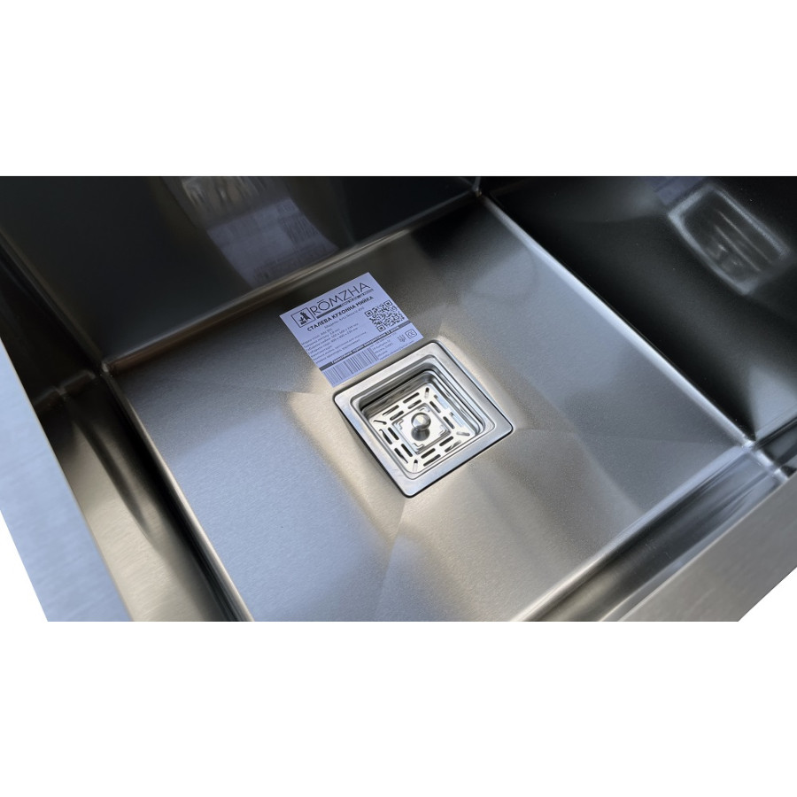 Кухонна мийка Romzha Arta Nova U-450 BL