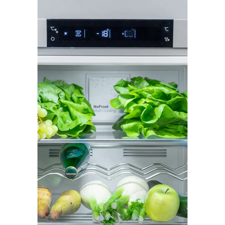 Холодильник KERNAU KFRC 18262.1 NF E B