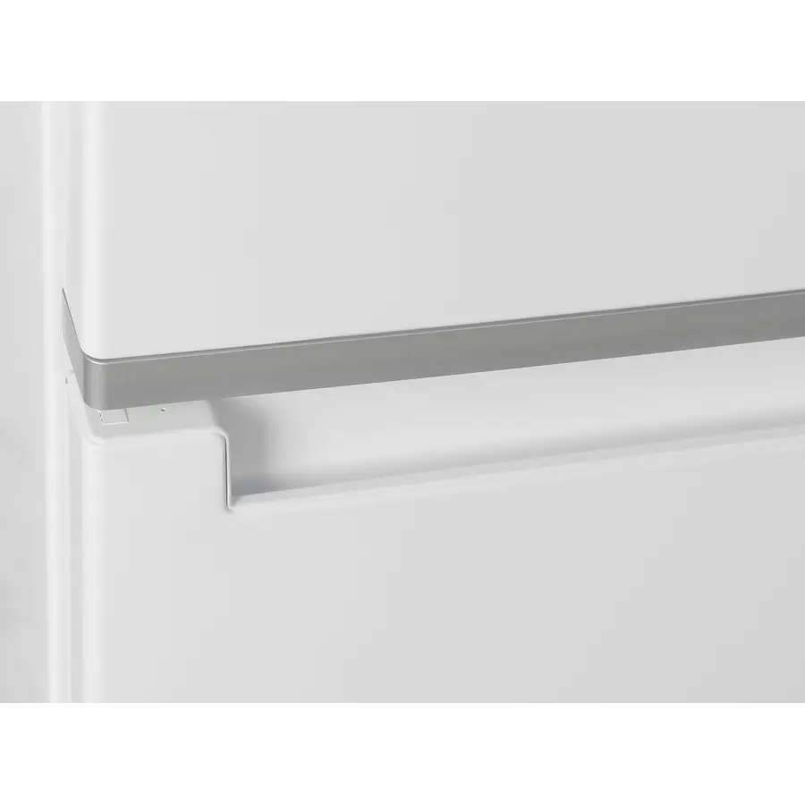 Двухкамерный холодильник WHIRLPOOL W5 711E W