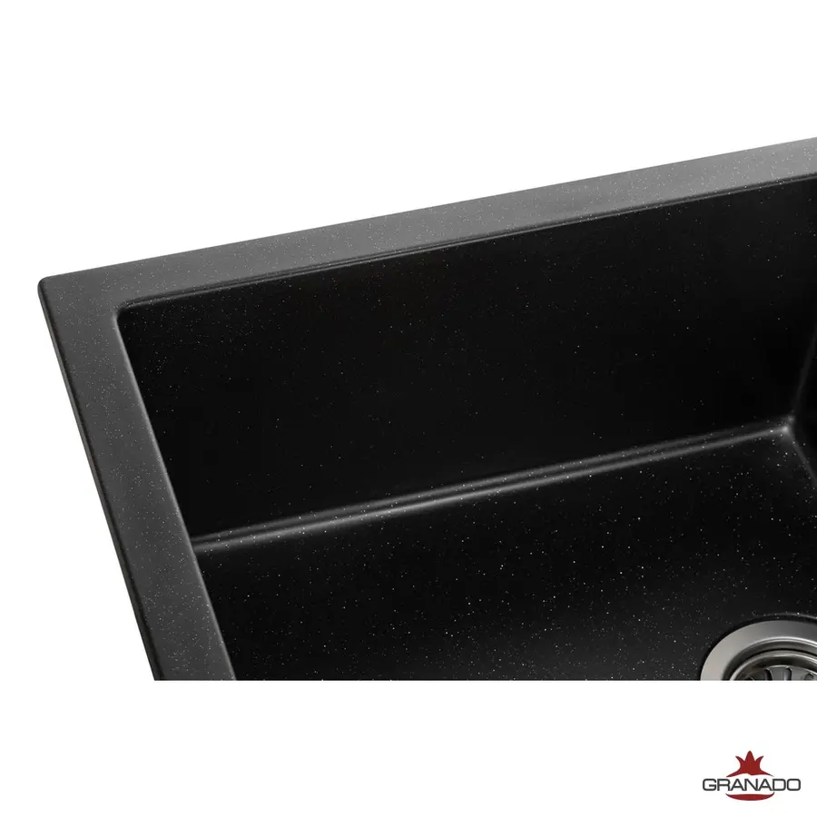 Кухонна гранітна мийка GRANADO Mora Black shine