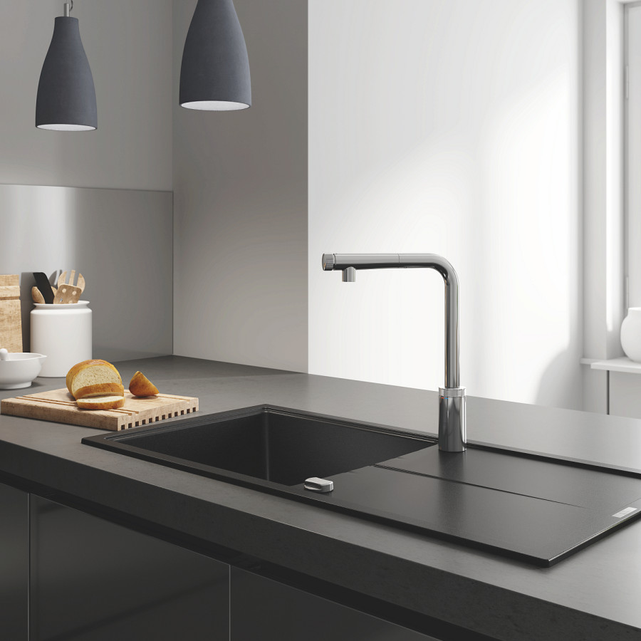 Смеситель для кухни с выдвижным изливом Grohe Eurosmart New (31613000)