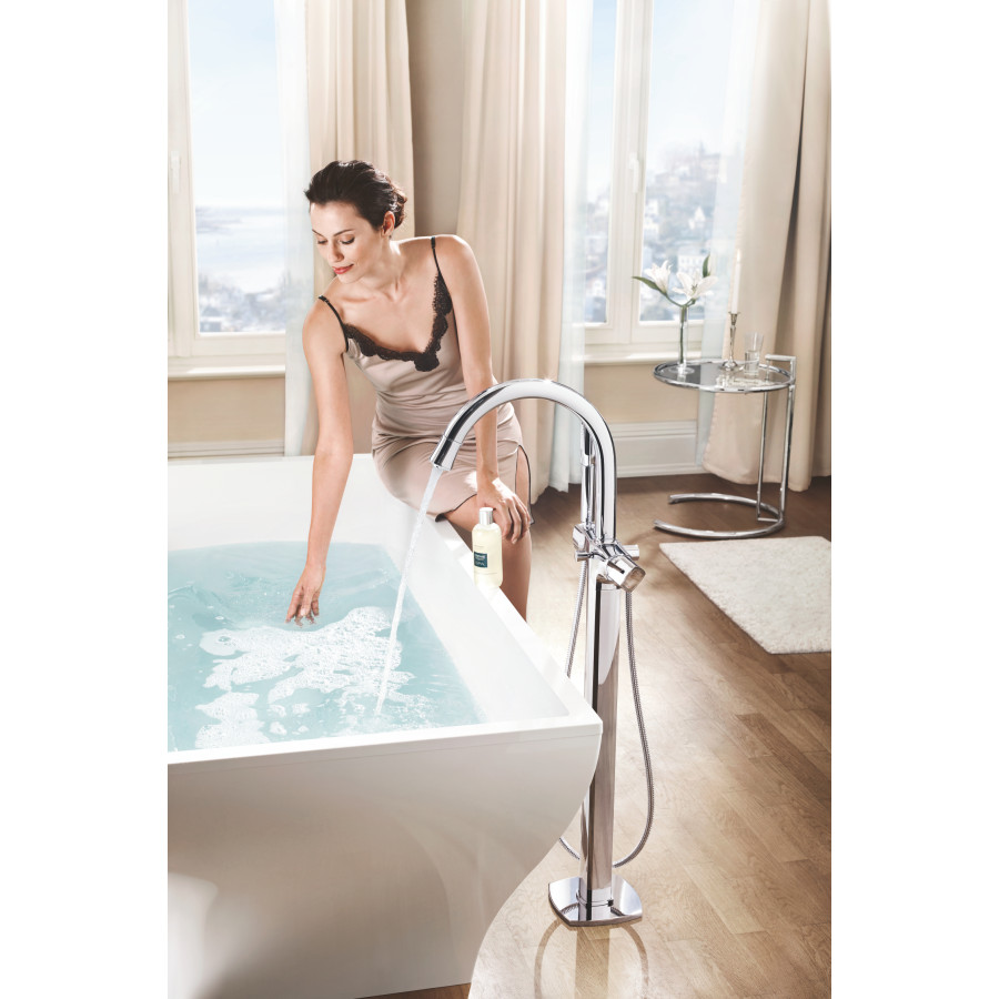 Напольный смеситель для ванны Grohe Grandera (23318000)