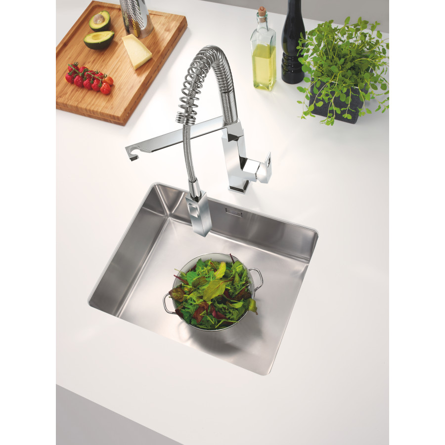 Смеситель для кухни с гибким изливом Grohe Eurocube (31395DC0)