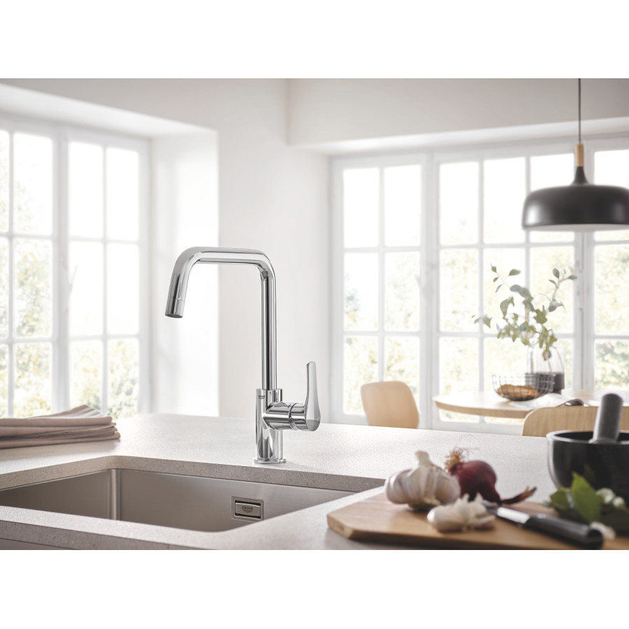 Смеситель для кухни Grohe Eurosmart New (30567000)