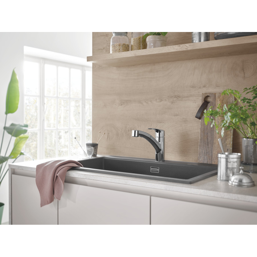 Смеситель для кухни с выдвижным изливом Grohe Eurosmart New (30305001)