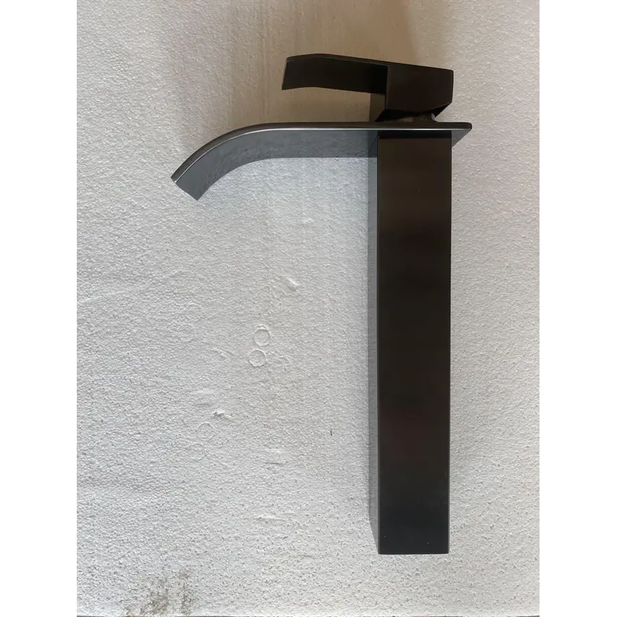 Змішувач для умивальника Platinum Handmade 3191 PVD чорний