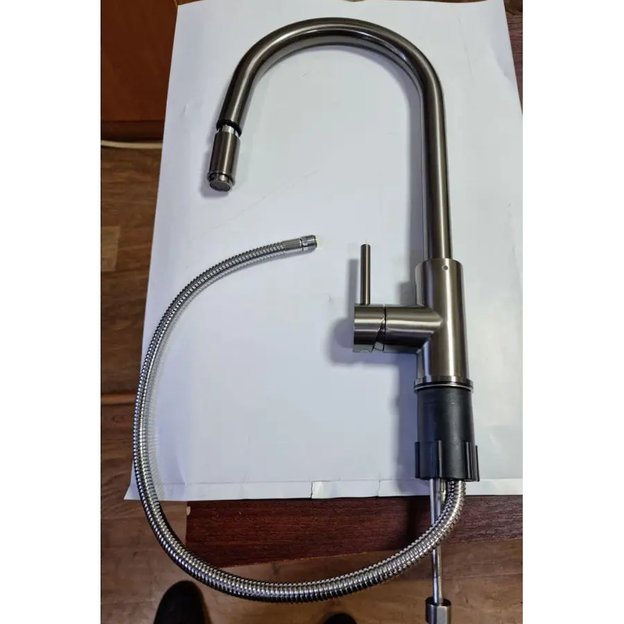 Смеситель кухонный Platinum с выдвижным изливом 6041 BW PVD черный