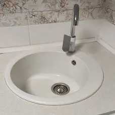 Гранітна кухонна мийка Valetti Europe модель №7 500 біла