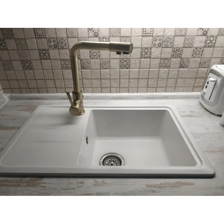 Гранитная кухонная мойка Valetti Europe модель №63 белая 71 * 44