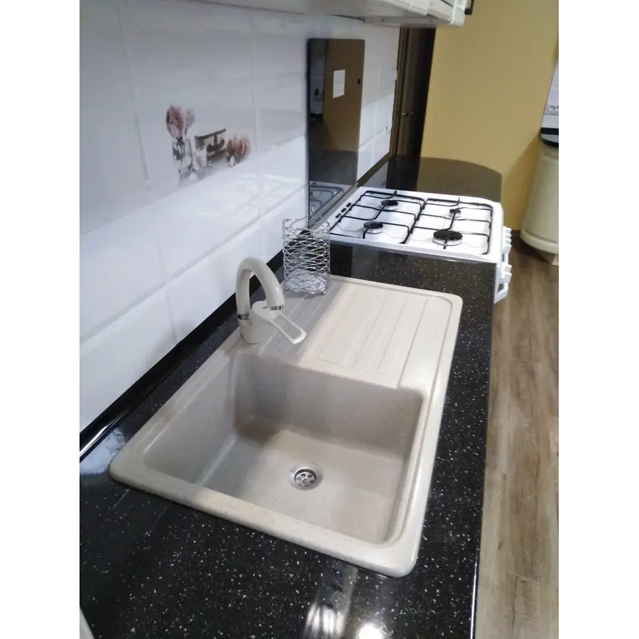 Гранитная кухонная мойка Valetti Standart модель №17 бежевая 76 * 46