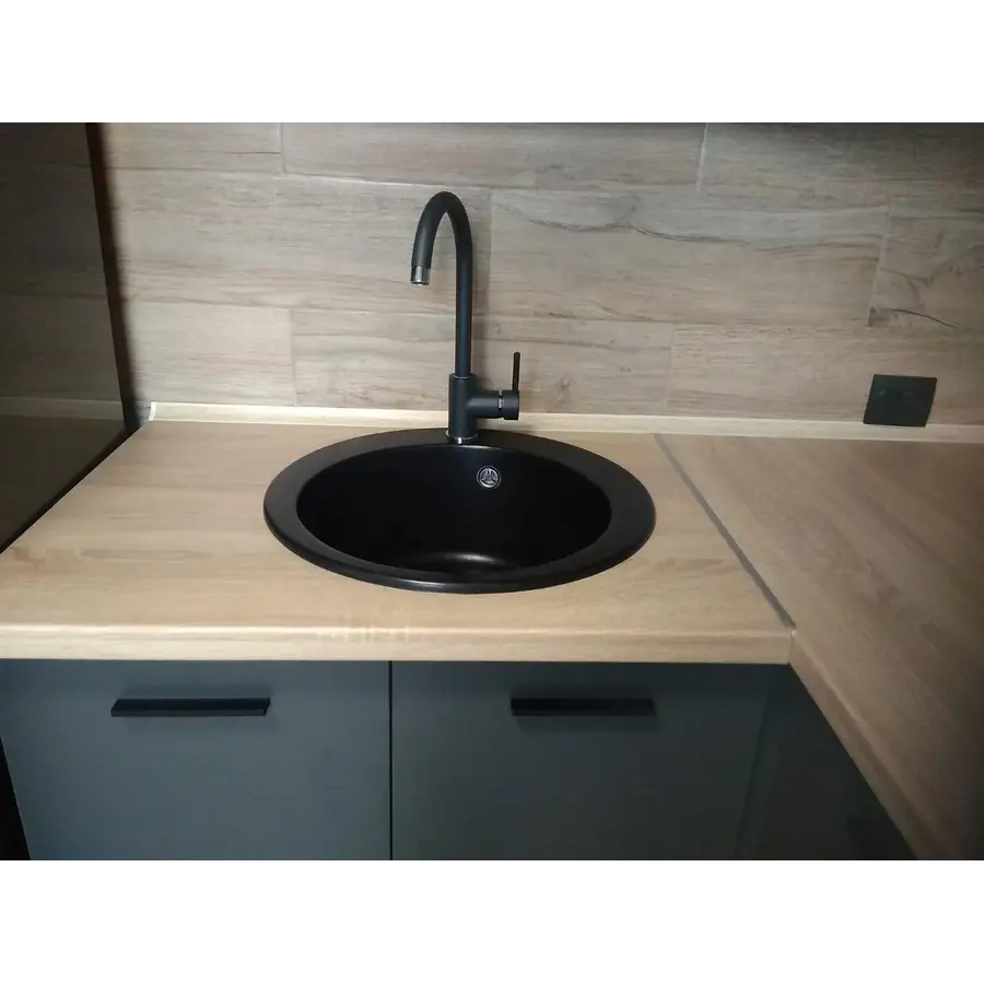 Гранитная кухонная мойка Valetti Europe модель №7 500 черная