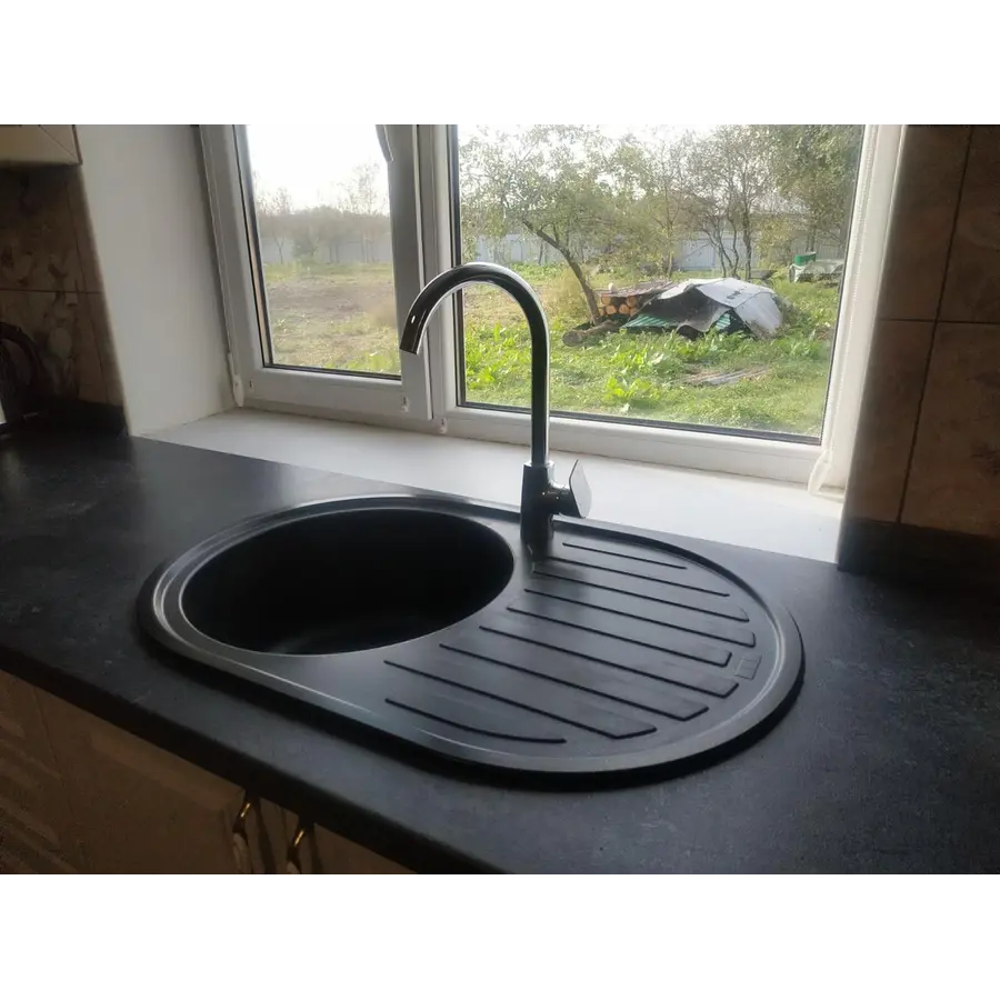 Гранітна кухонна мийка Valetti Europe модель №27 чорна 77*50