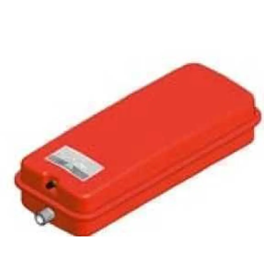 Бак Zilmet oem-pro для монтажу в котли Арт. 537 6л 3/4″ 3bar прямокутний ( 13N6000619 )