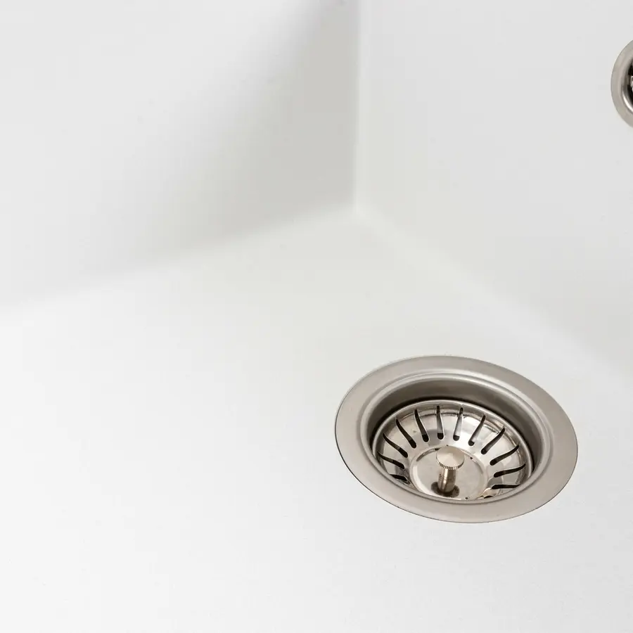 Кухонная мойка гранитная матовая 7050 CASCADA Platinum белый