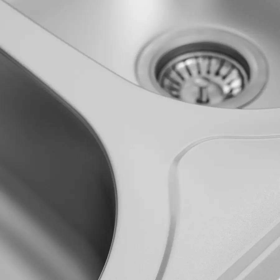 Кухонна мийка з нержавіючої сталі Platinum САТИН 8050D (0,7/180 мм)