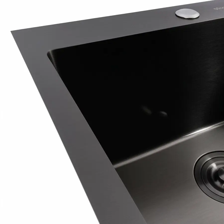 Кухонна мийка 50*45 PVD чорна VALESO Handmade (сифон круглий, 3,0/0,8)