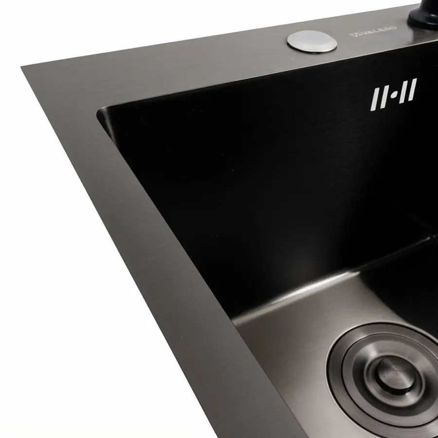 PVD Кухонная раковина Black 40*50 Valeso ручной работы (Siphon Round 3,0/0,8)