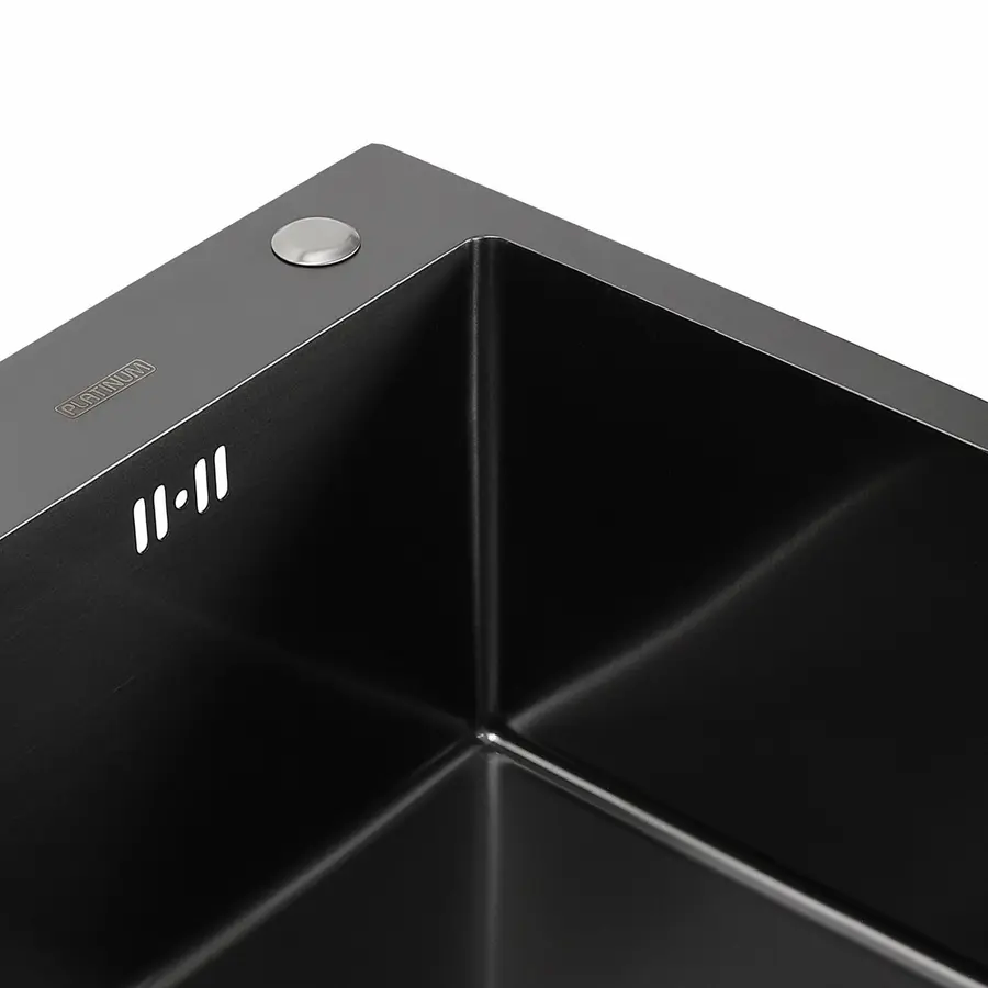 Кухонна мийка VALESO Handmade PVD 600х450х220 чорна (товщина 3,0/1,5 мм + дозатор в комплекті)