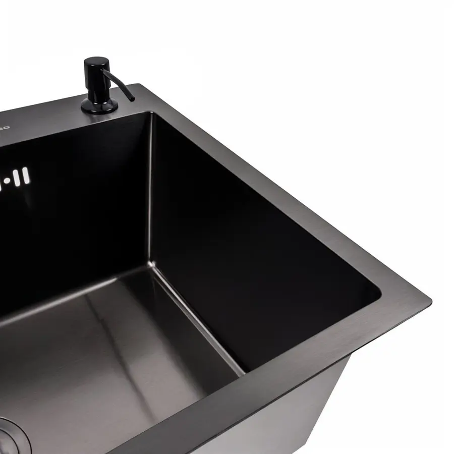 Кухонна мийка PVD чорна 65*45 Valeso Handmade (сифон круглий, 3,0/0,8)