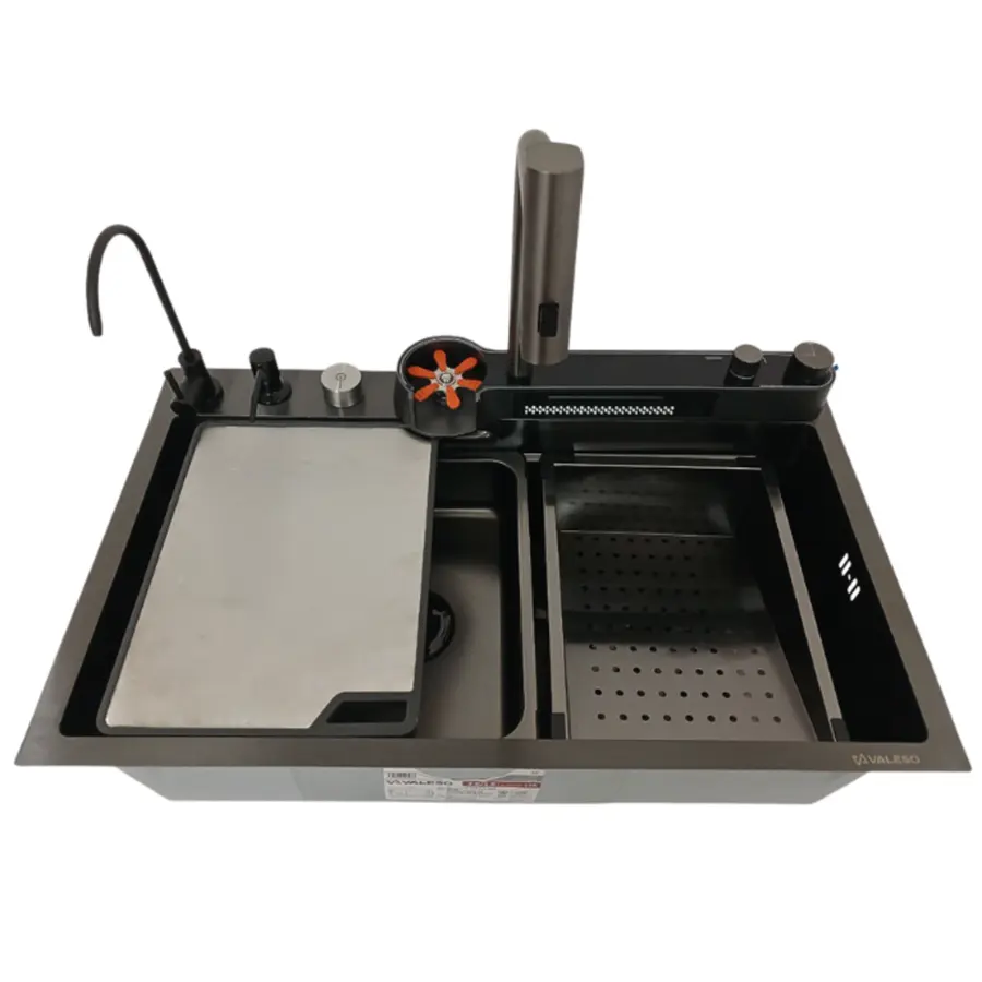 Мойка кухонная PVD черная Valeso Handmade "Водопад" (ДЕКОР) 75х45DF