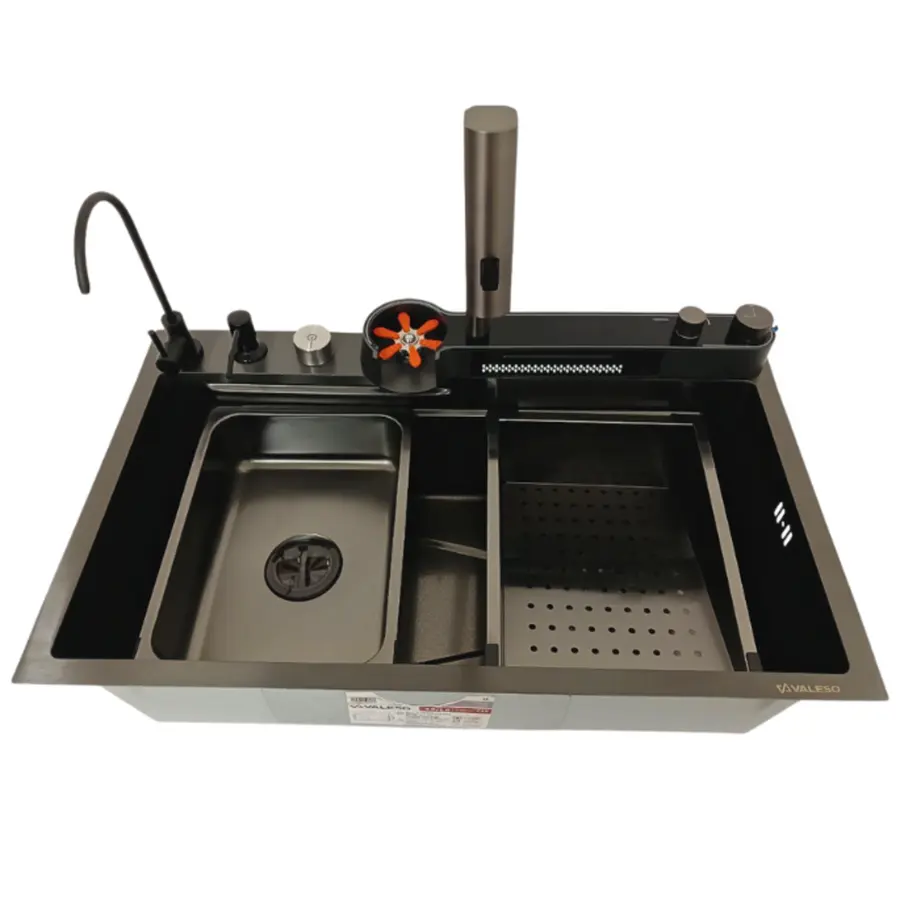 Мойка кухонная PVD черная Valeso Handmade "Водопад" (ДЕКОР) 75х45DF