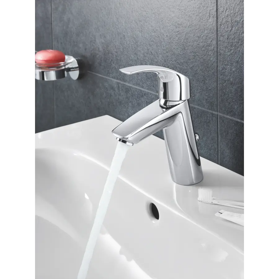 Змішувач для раковини M-розміру Grohe Eurosmart (23322001)