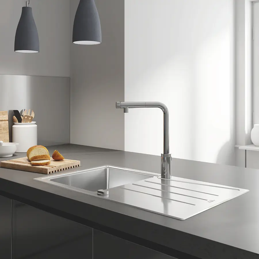 Змішувач для кухні з висувним виливом Grohe Eurosmart New (31613000)