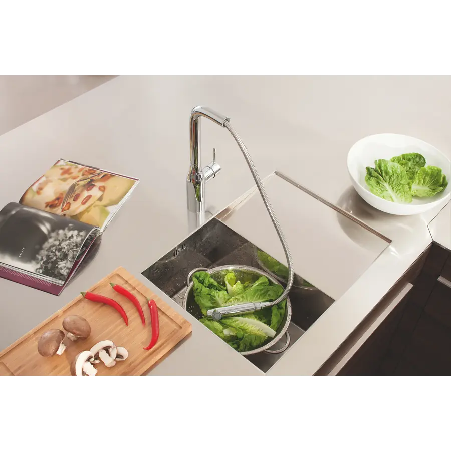 Змішувач для кухні з висувним виливом Grohe Essence New (30270000)