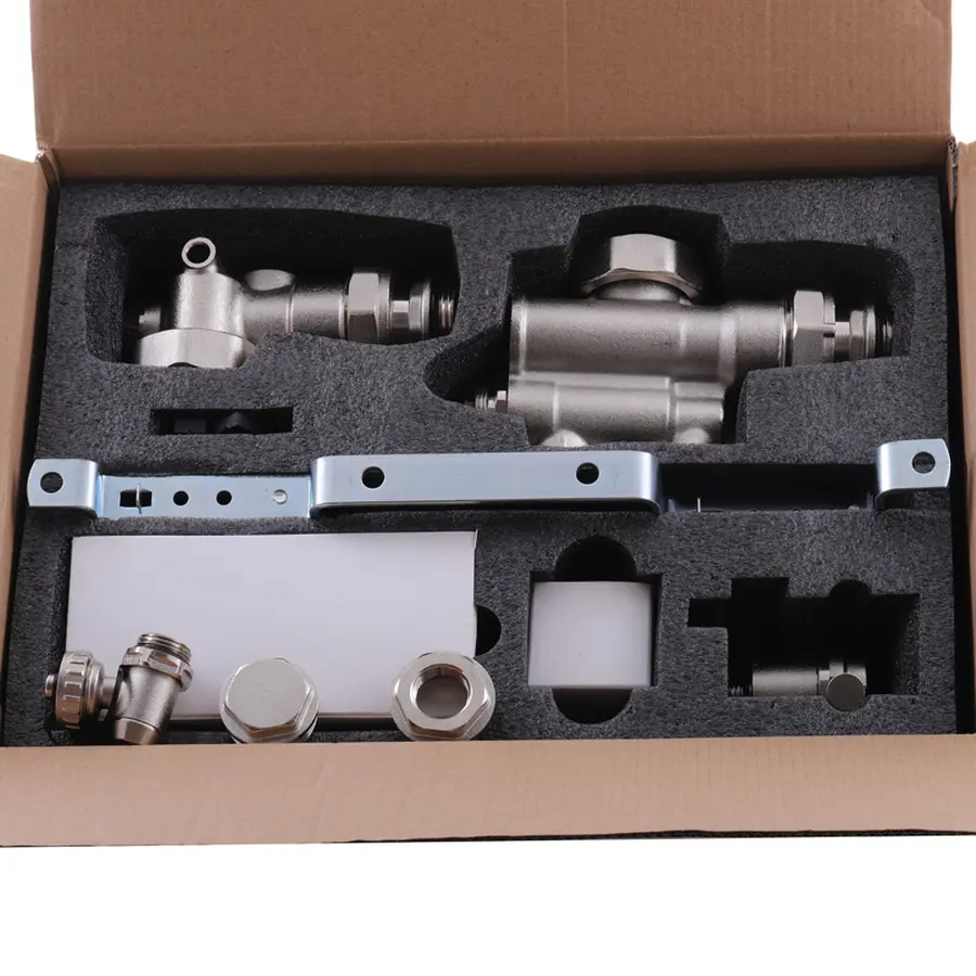 Змішувач для кухні з гнучким виливом Grohe Eurocube (31395000)