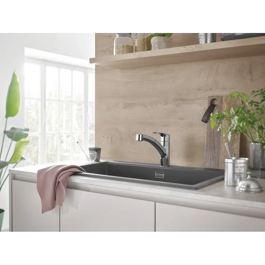 Змішувач для кухні з висувним виливом Grohe Eurosmart New (30305001)