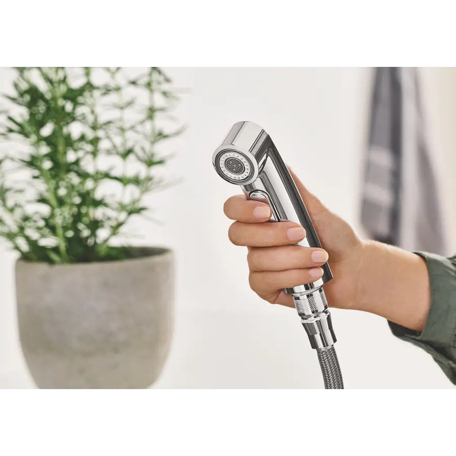 Змішувач для кухні з висувним виливом Grohe Eurosmart (30305000)