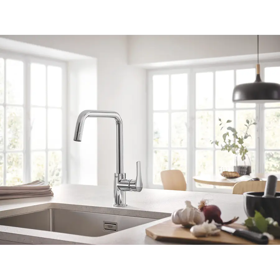 Змішувач для кухні Grohe Eurosmart New (30567000)