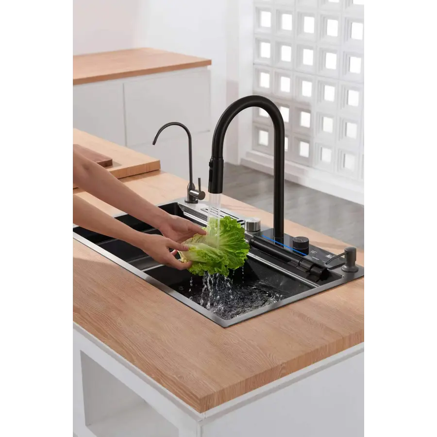 Кухонний змішувач чорний з водопадом/висувною лійкою нержавіючий Nett OB-38