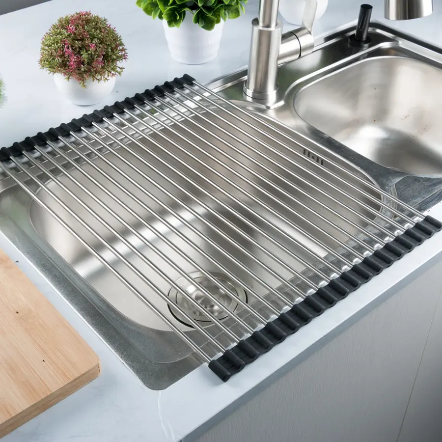 Комплект чорної мийки на кухню та змішувача з нержавіючої сталі NB-5747