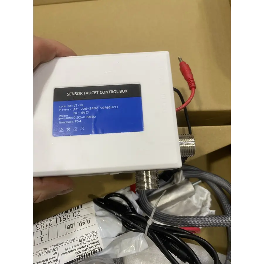 Кран сенсорний для умивальника HOTEC 19.132-DC/AC (220V/6V) вбудований 220мм